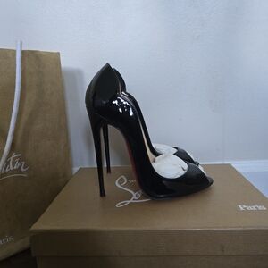 AUTHENTIC Christian Louboutin - Hot Wave 130